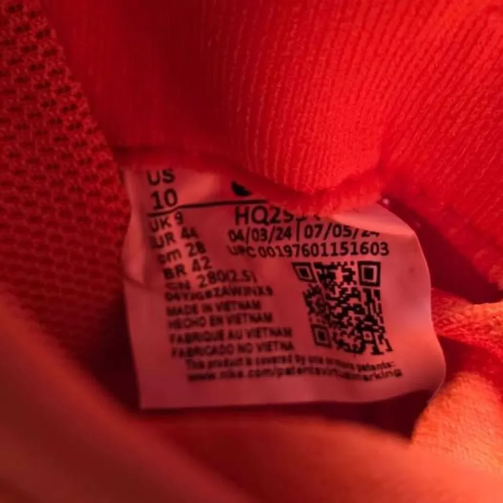 Nike *brand new